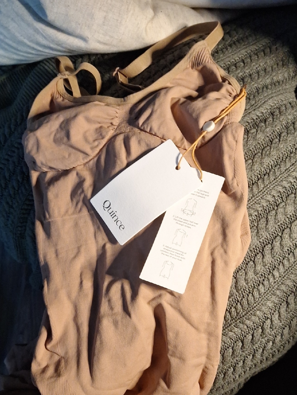 Quince Sculpting Bodysuit Sienna M NWT - Picture 3 of 3